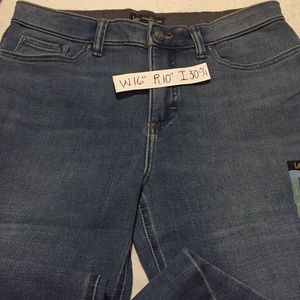 Reduced⭐️⭐️LEE JEANS “New”